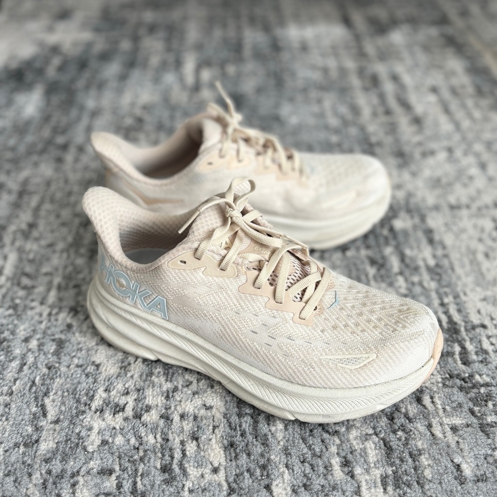 Hoka Clifton 9 Sneakers Women’s